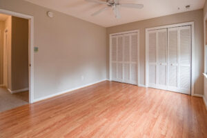 Hardwood flooring drying process